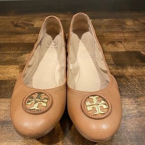 Tory Burch - Aiden camel leather flats